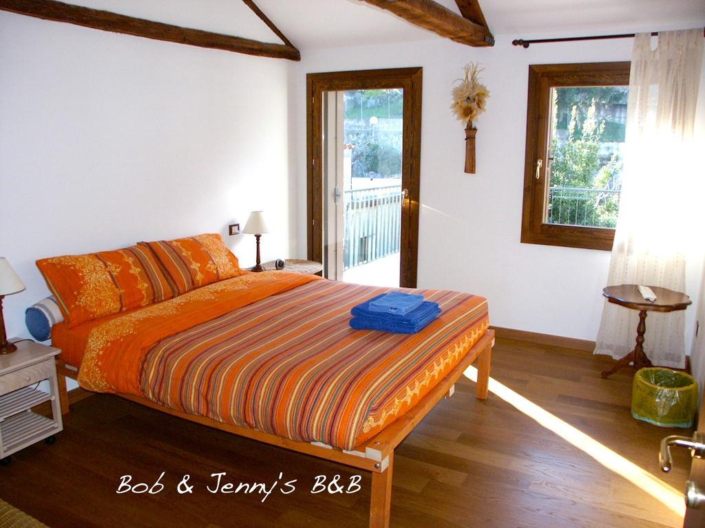 Bob And Jenny'S B&B Vicenza Værelse billede