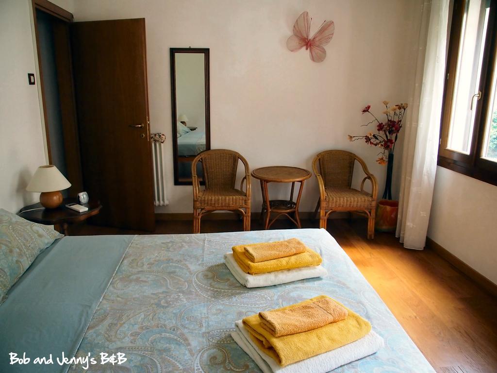 Bob And Jenny'S B&B Vicenza Værelse billede